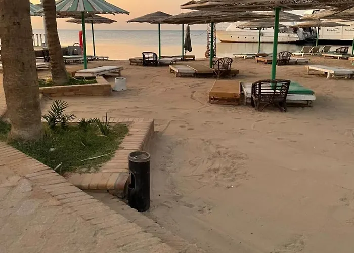 Mashrabiya One Bed 3* Gurdaka